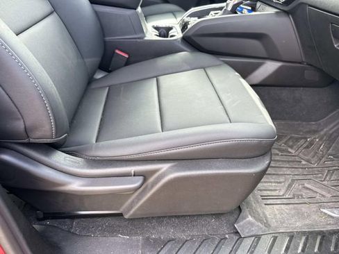 Used 2025 GMC Canyon Elevation w/ Convenience Package image 14