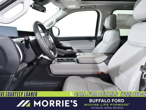 New 2025 Ford Expedition Max Active image 6