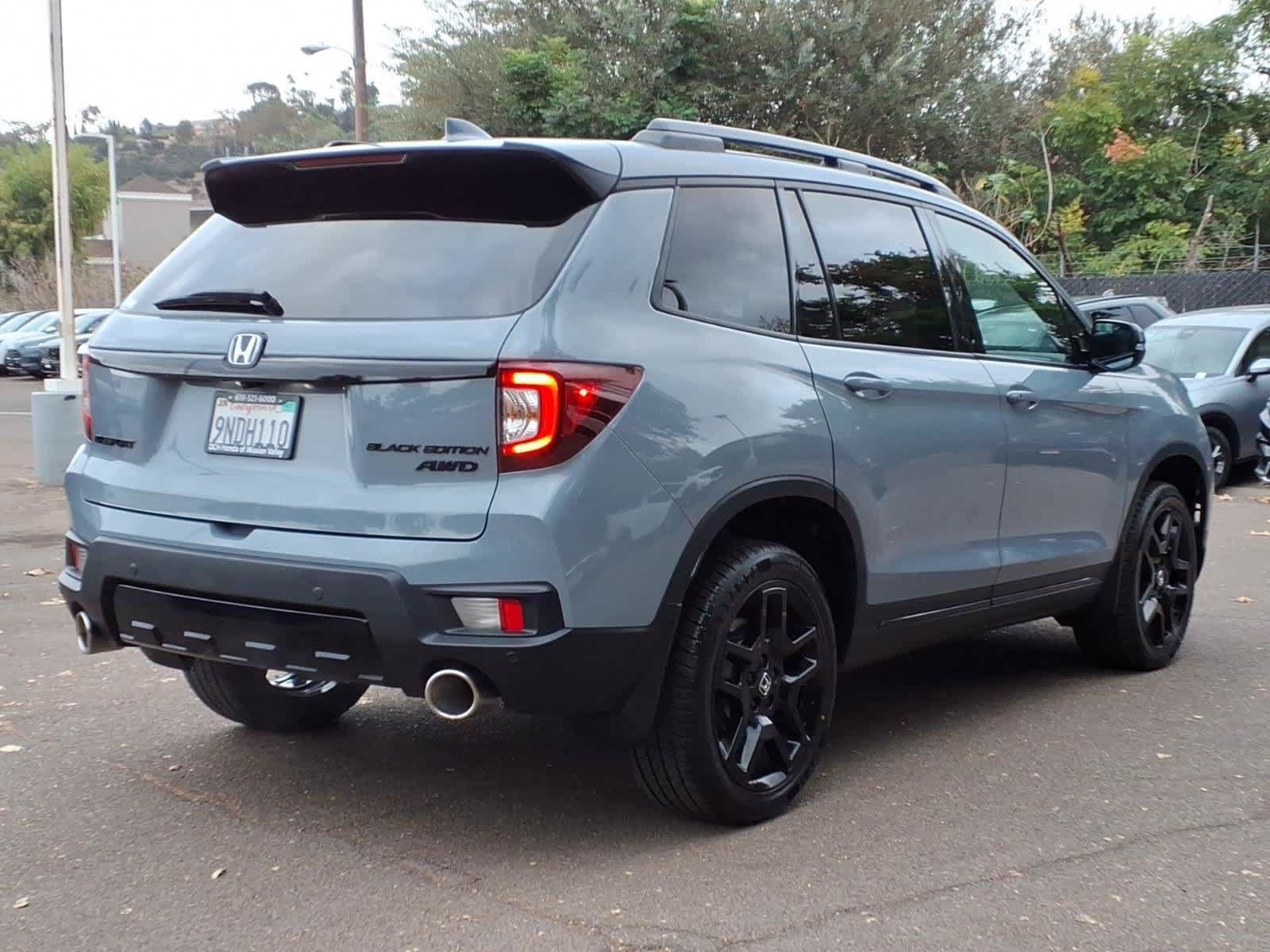Used 2024 Honda Passport Black Edition image 4