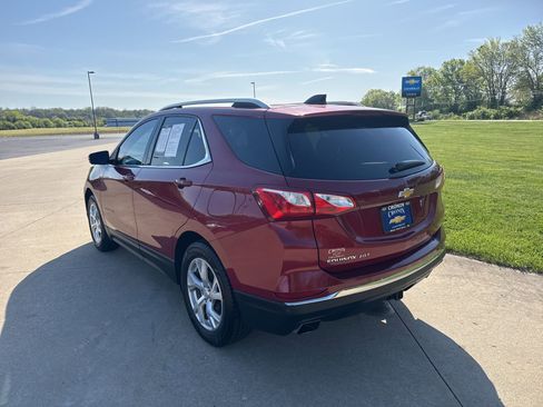 Used 2018 Chevrolet Equinox LT FWD image 6