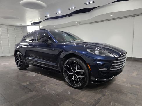 Used 2026 Aston Martin DBX 707 AWD/4WD image 1