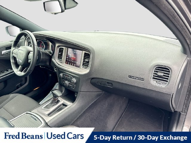Used 2022 Dodge Charger SXT AWD/4WD image 34