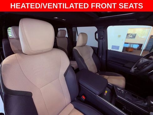 Certified 2025 Lexus GX 550 image 18