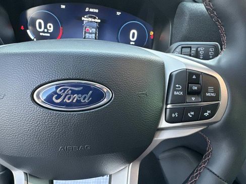 New 2025 Ford Explorer Active w/ Active Comfort Package image 26