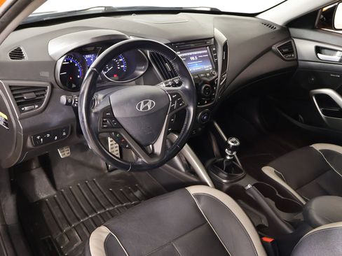 Used 2015 Hyundai Veloster Turbo w/ Option Group 04 image 2