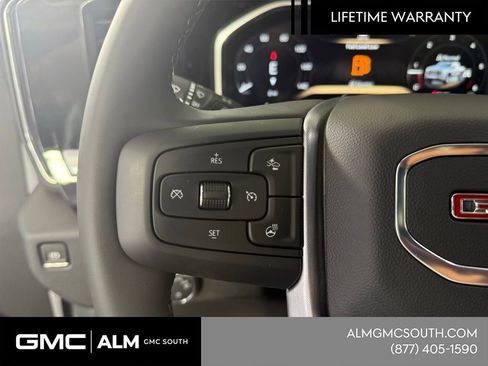 New 2026 GMC Sierra 1500 SLE AWD/4WD image 18