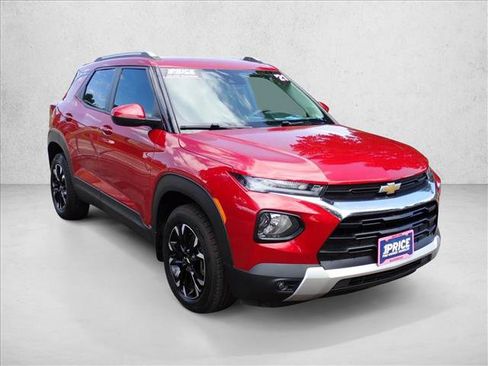 Used 2021 Chevrolet TrailBlazer LT w/ Convenience Package AWD/4WD image 6