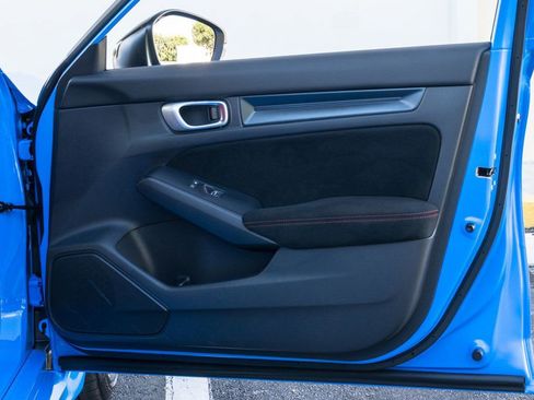 Used 2025 Honda Civic Type R image 34