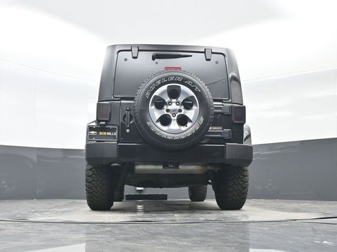 Used 2016 Jeep Wrangler Unlimited Sahara w/ Max Tow Package image 29