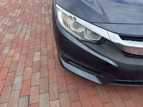 Used 2017 Honda Civic EX image 21