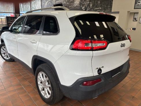 Used 2015 Jeep Cherokee Latitude image 6