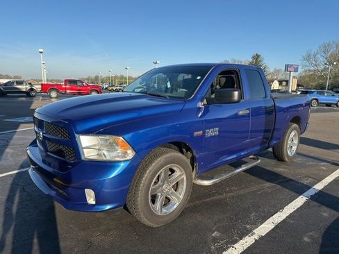 Used 2014 RAM 1500 Express RWD image 2
