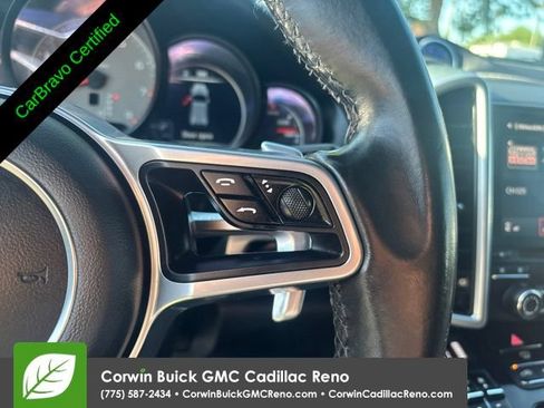 Used 2017 Porsche Cayenne S AWD/4WD image 18