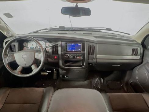 Used 2005 Dodge Ram 1500 Truck SRT10 image 26