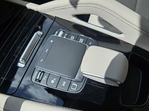 New 2026 Mercedes-Benz GLE 450 4MATIC image 37
