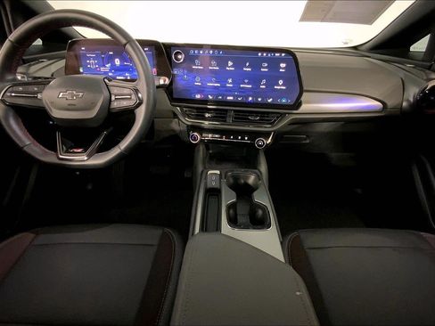 Used 2024 Chevrolet Equinox EV RS w/ LPO, Trailering Package FWD image 14
