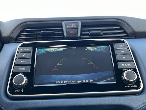 New 2025 Nissan Versa SV image 9