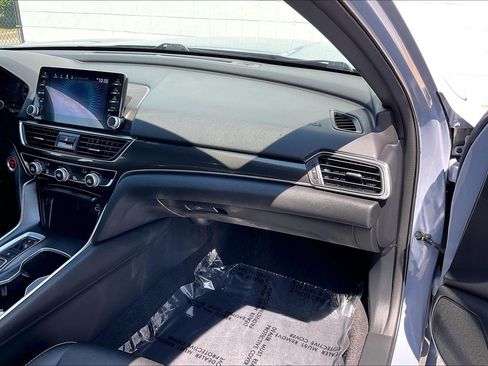 Used 2022 Honda Accord Sport image 21