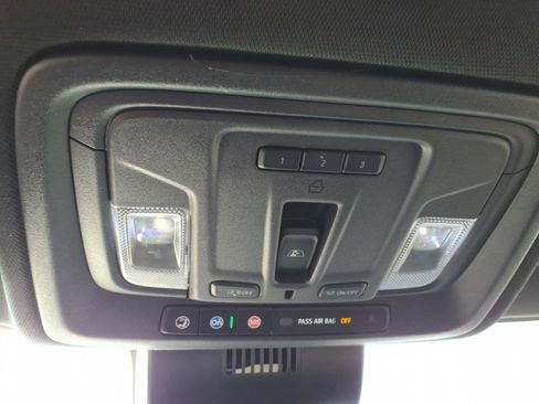 Used 2024 GMC Sierra 1500 AT4 w/ AT4 Premium Package image 18