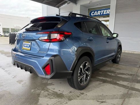 Certified 2024 Subaru Crosstrek 2.0i Premium image 8
