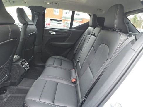 New 2026 Volvo XC40 B5 Plus w/ Protection Package Premier AWD/4WD image 19