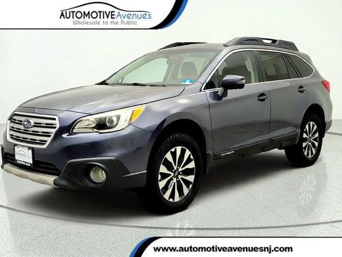 Used 2016 Subaru Outback 2.5i Limited AWD/4WD image 1