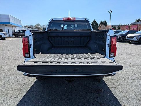 Used 2025 Chevrolet Colorado Z71 image 27