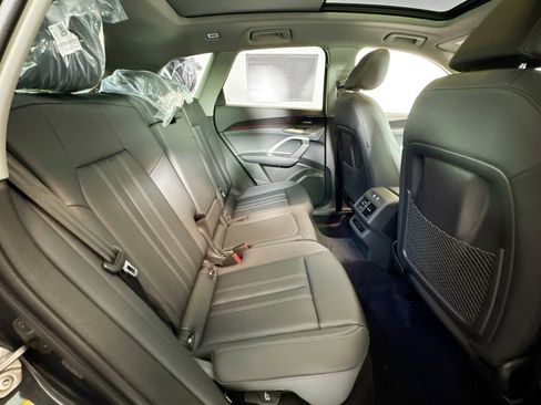 New 2025 Audi Q5 Premium Plus w/ Premium Plus image 24