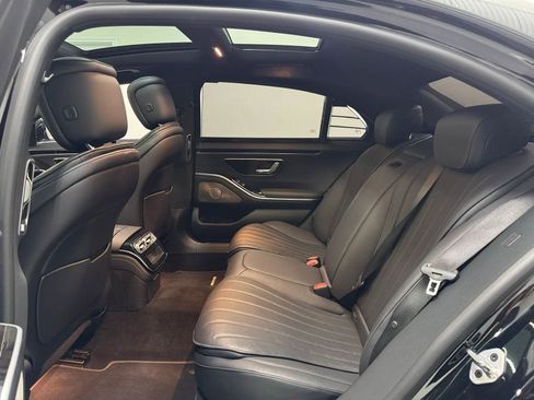 Used 2023 Mercedes-Benz S 500 4MATIC image 18