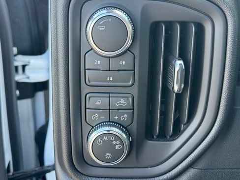 New 2026 GMC Sierra 2500 Pro w/ Convenience Package AWD/4WD image 17