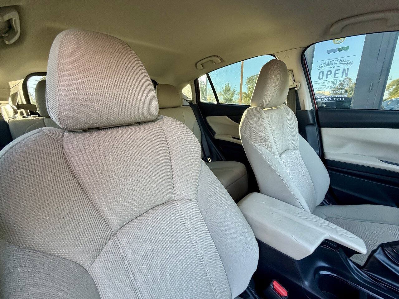Used 2018 Subaru Impreza 2.0i AWD/4WD image 29