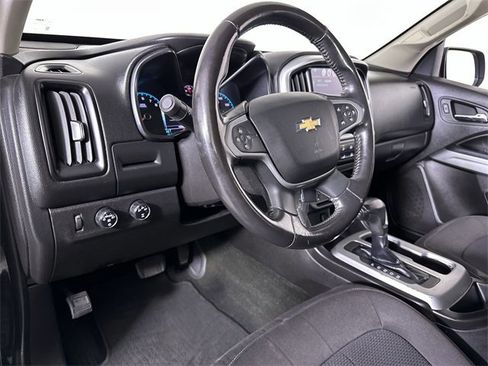 Used 2016 Chevrolet Colorado LT w/ LT Convenience Package image 10