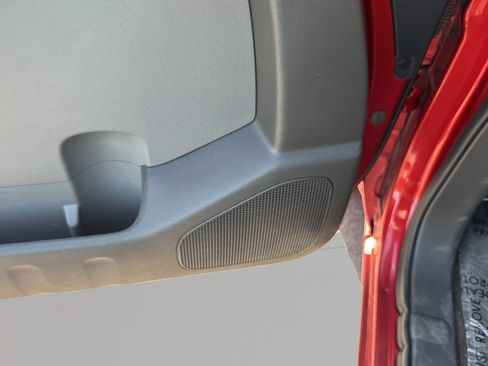 Used 2012 Nissan Xterra S RWD image 21