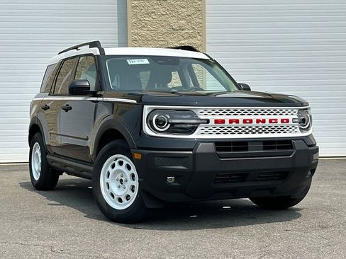 New 2025 Ford Bronco Sport Heritage w/ Convenience Package image 2