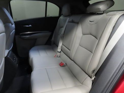 Used 2023 Cadillac XT4 Luxury w/ Cold Weather Package image 19