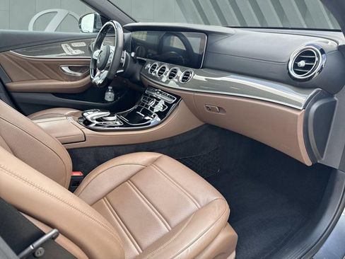 Used 2019 Mercedes-Benz E 63 AMG S image 28