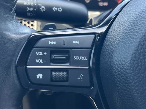 Certified 2025 Honda Civic Sport image 9