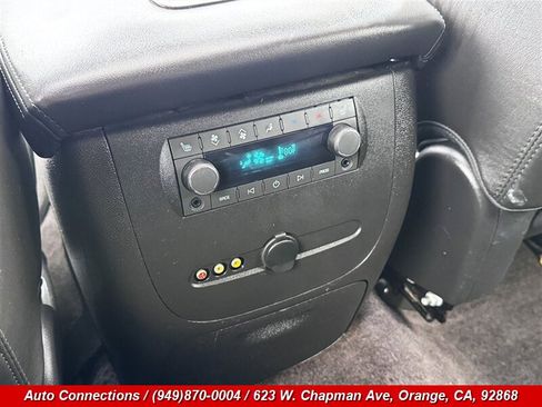 Used 2014 GMC Yukon XL Denali AWD/4WD image 26