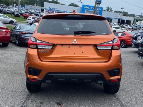 New 2025 Mitsubishi Outlander Sport ES image 4