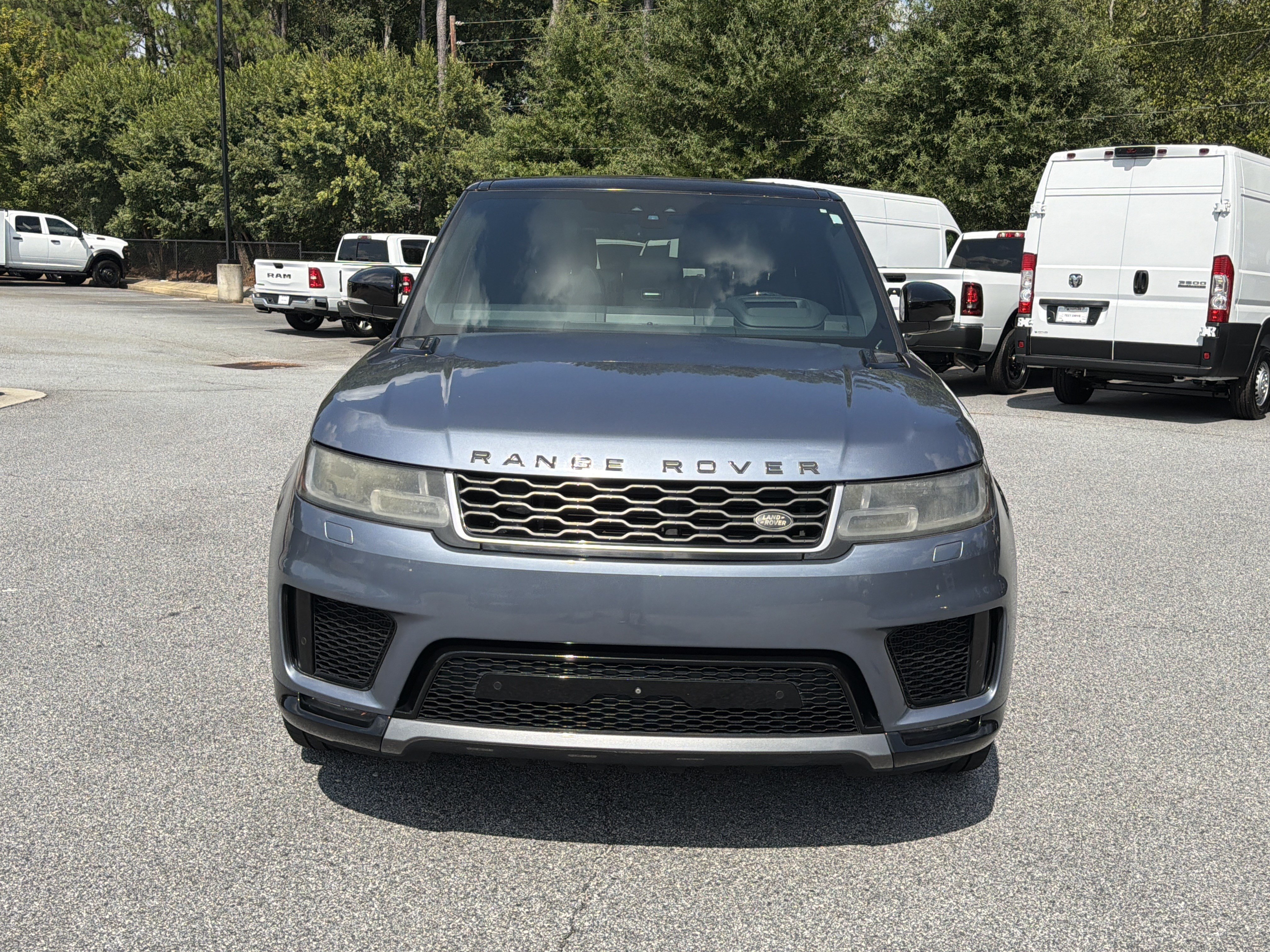 Used 2018 Land Rover Range Rover Sport HSE AWD/4WD image 2