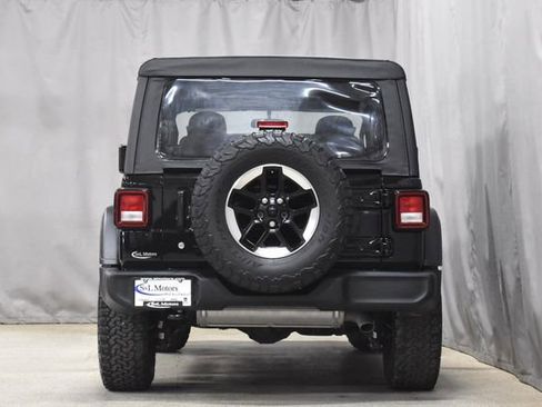 Used 2023 Jeep Wrangler Sport image 8