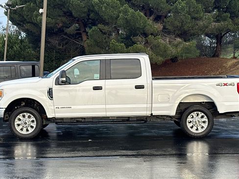 Used 2022 Ford F250 XL w/ STX Appearance Package image 8