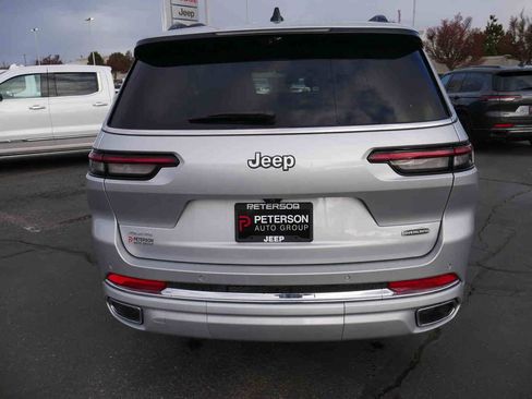 New 2025 Jeep Grand Cherokee L Overland w/ Advanced Protech Group III image 21