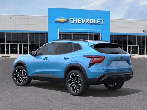 New 2026 Chevrolet Trax RS w/ Sunroof Package image 3