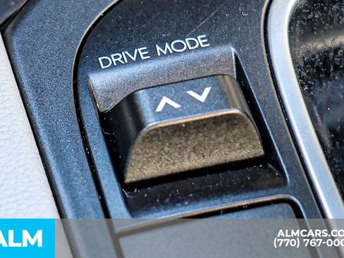 Used 2025 Hyundai Kona SEL image 45