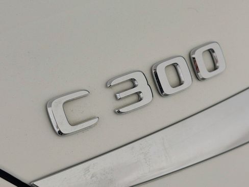Used 2020 Mercedes-Benz C 300 Sedan image 9