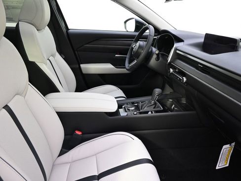 New 2026 MAZDA CX-50 AWD 2.5 S w/ Premium Package image 16