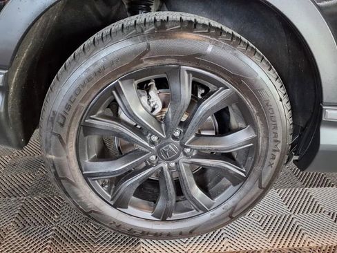 Used 2022 Honda CR-V Touring image 9