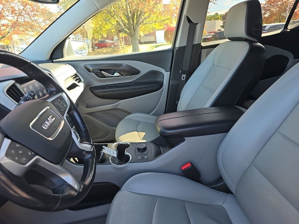 Used 2022 GMC Terrain SLT AWD/4WD image 23