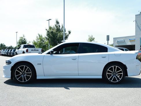 Used 2023 Dodge Charger R/T RWD image 9